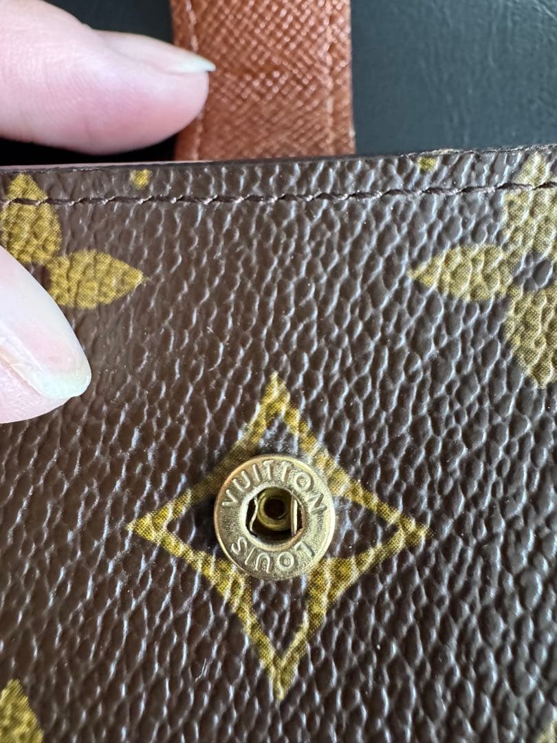 【値下げ】LOUIS VUITTON コンパクト・ジップ