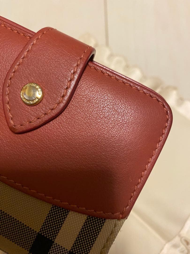 Burberry 折財布　レッド