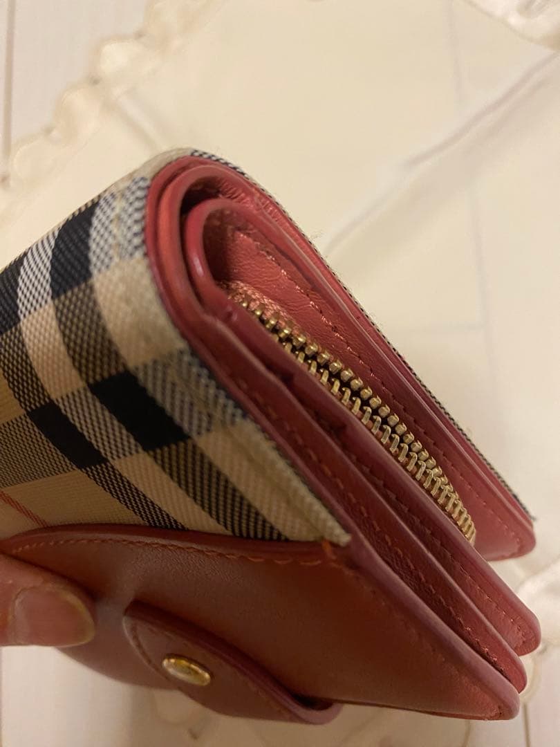 Burberry 折財布　レッド