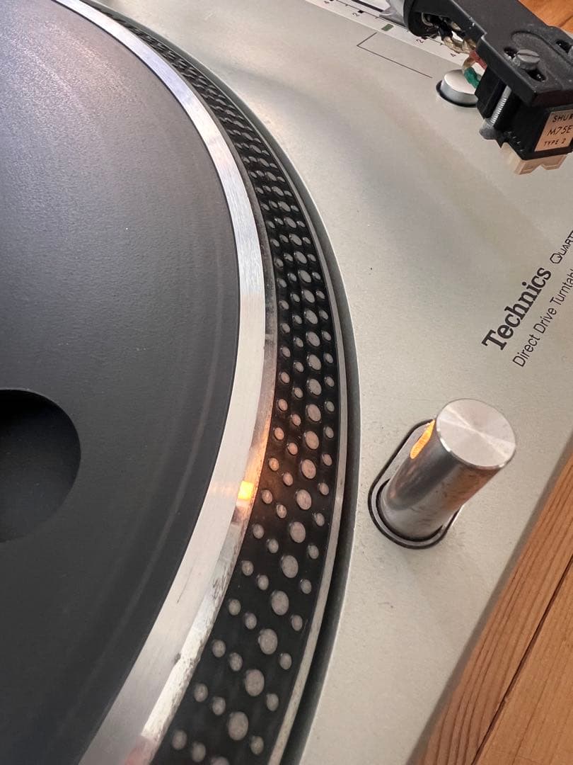 Technics SL-1200 MK3D ターンテーブル