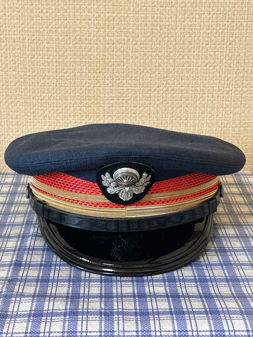 国鉄　制服上着1点、制服ズボン2点　制帽1点 資料1点