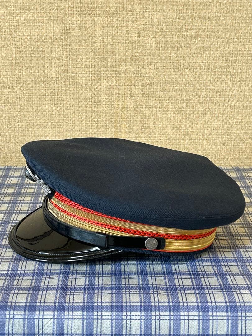 国鉄　制服上着1点、制服ズボン2点　制帽1点 資料1点