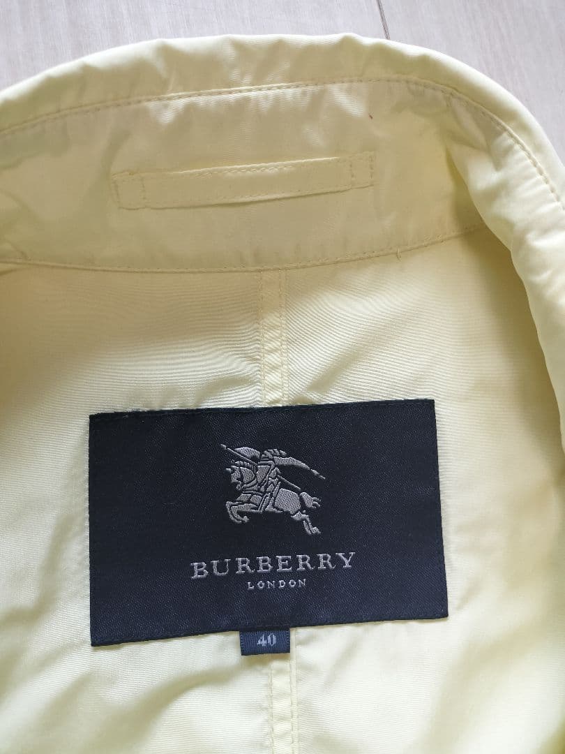 BURBERRY 黄色 スプリングコート トレンチ バーバリー