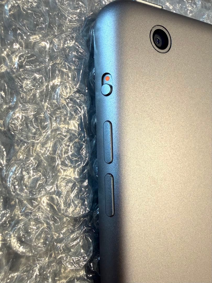 Apple iPad Air 第1世代 128GB シルバー 本体
