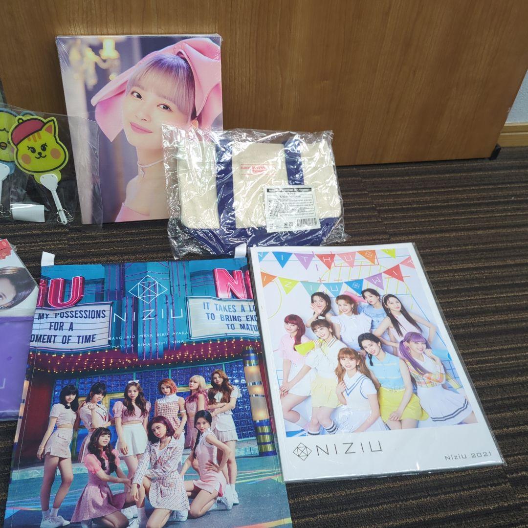 NiziU グッズセット