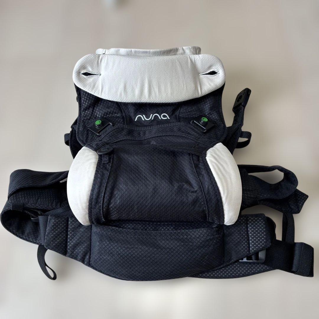 NUNA cudl clik 抱っこひも　キャビア　ヌナカドルクリックブラック