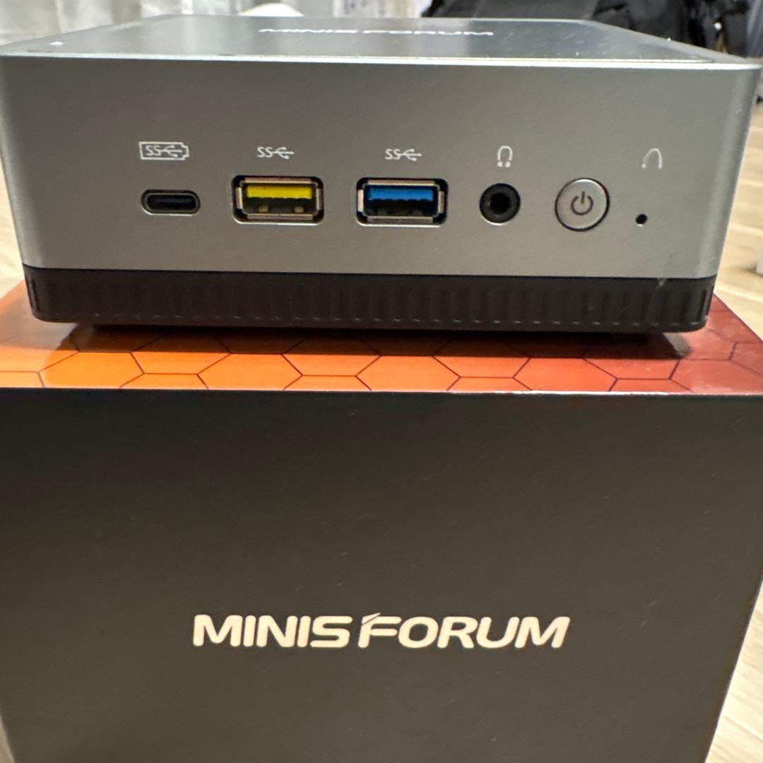 【中古】Minisforum ミニPC Ryzen 5 3550H / 16GB