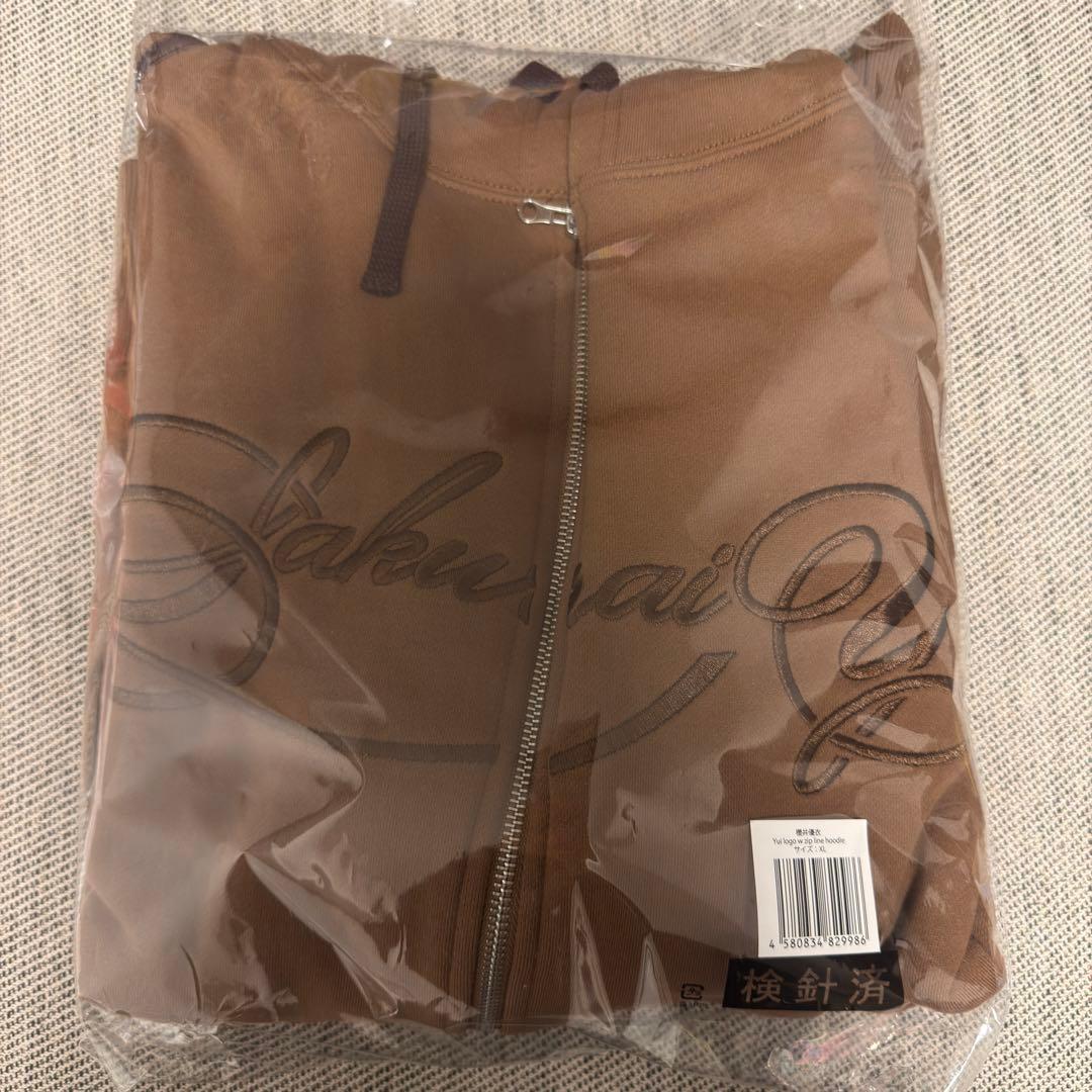 櫻井優衣 Yui logo w zip line hoodie パーカー