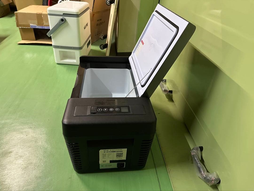 18L車載冷蔵庫18L -22℃〜10℃ 60W 12V/24V車に対応