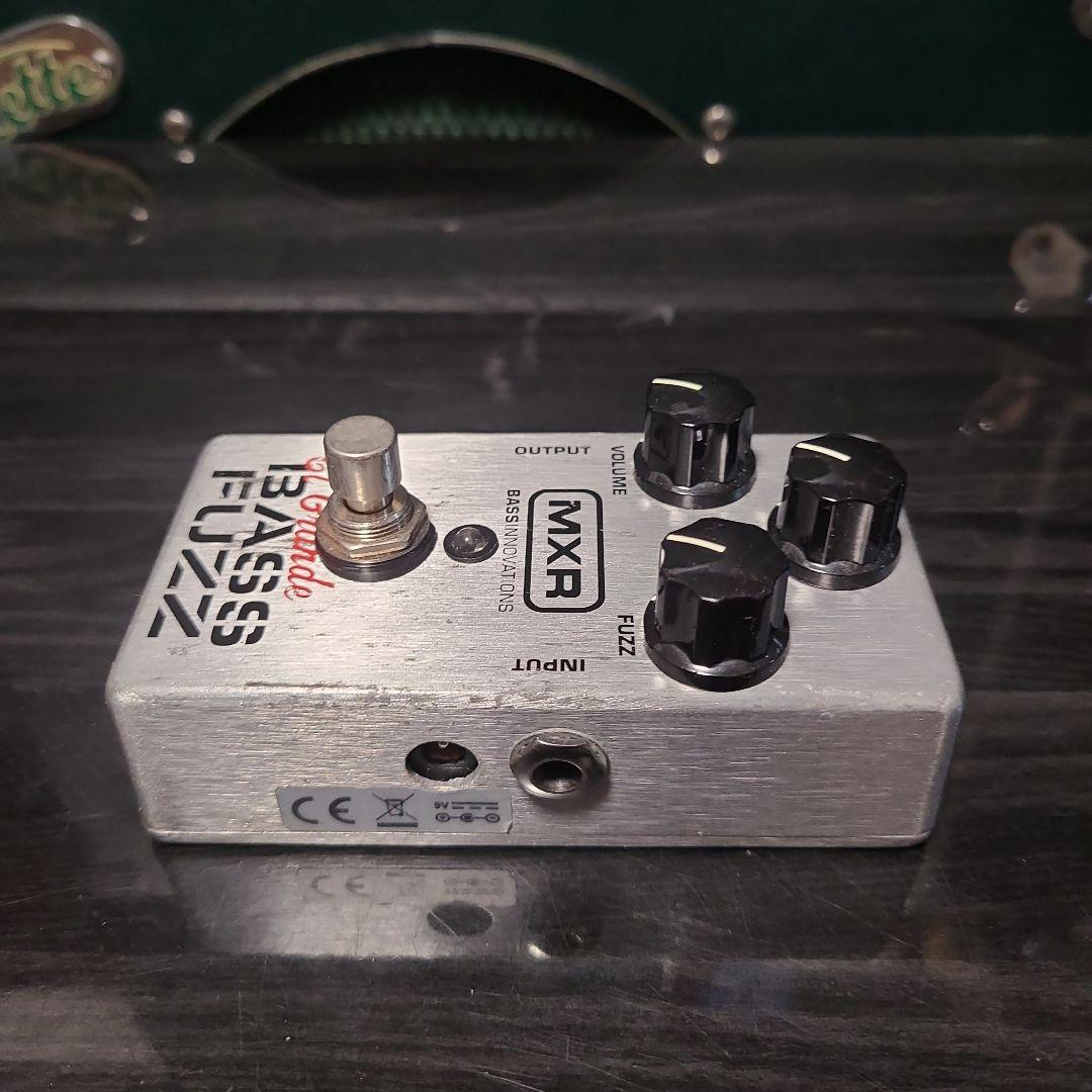 ベース Hi MXR El Grande Bass Fuzz