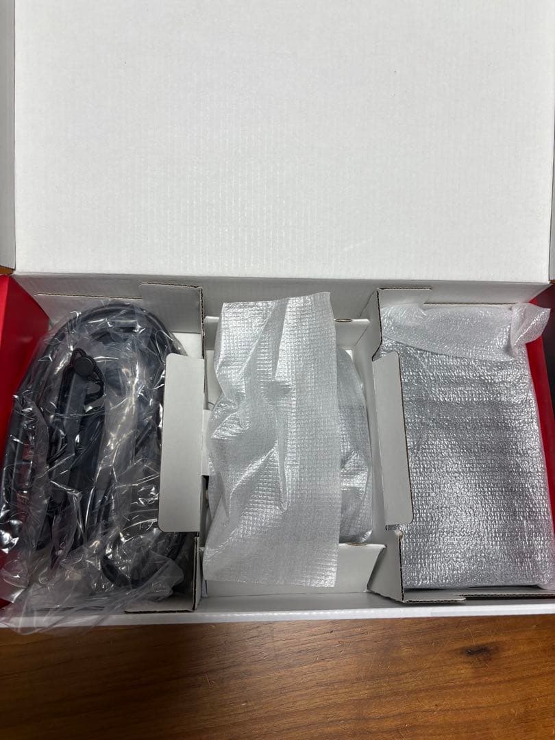 Nintendo Switch 本体 赤/青 ジョイコン付き