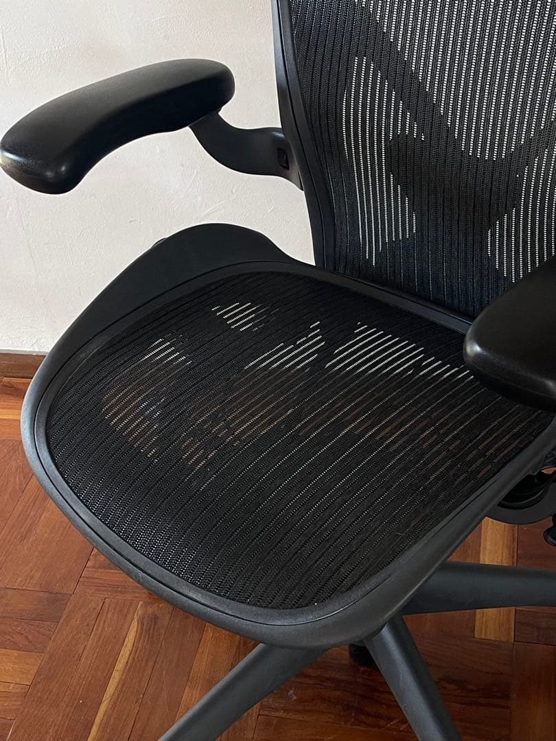 ハーマンミラー アーロンチェア Bサイズ フル装備 ポスチャーフィット