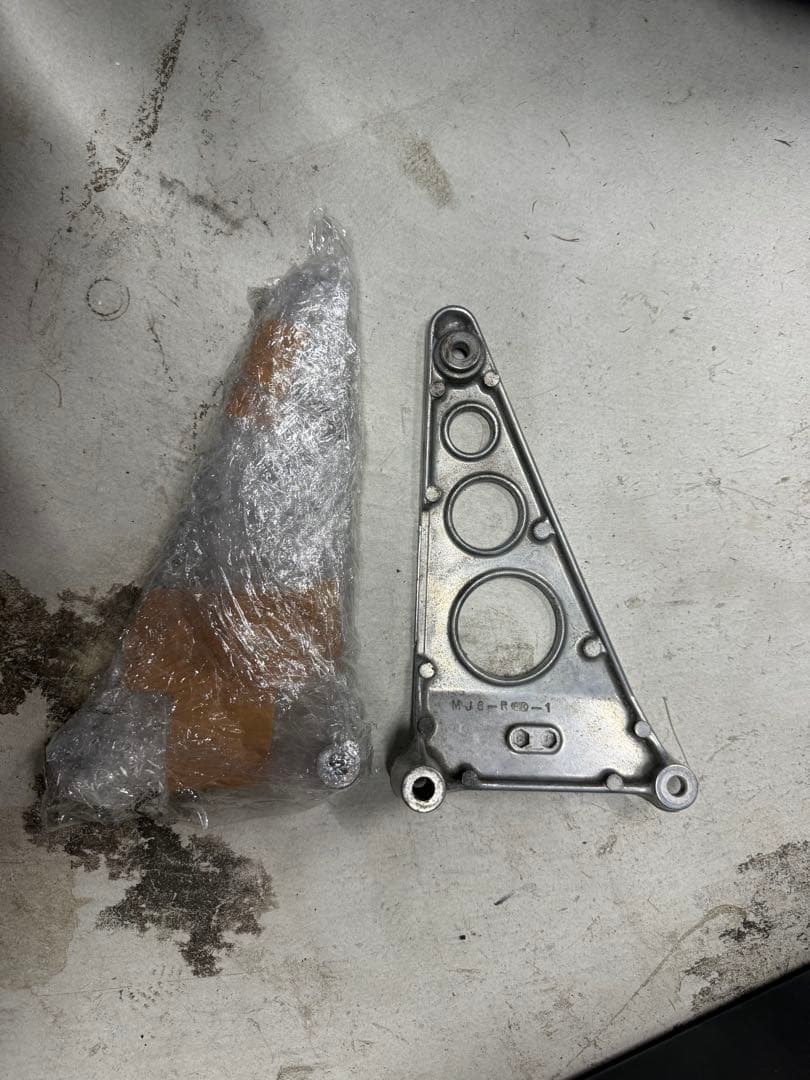cbr400f 三角ステー　ヘッドライトステー