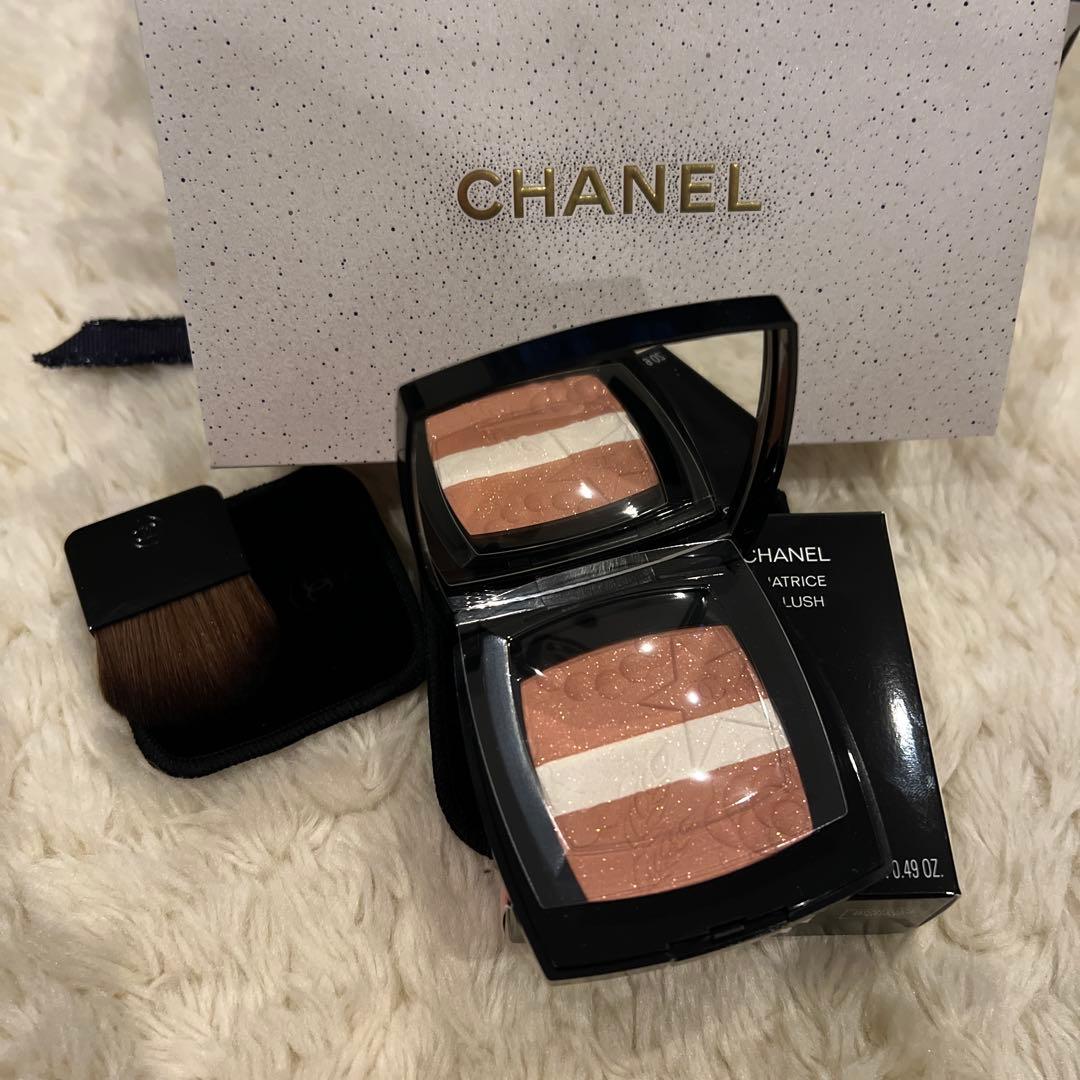 値下CHANEL レ　シーニュ　ドゥ　シャネル998 フェイスカラー限定品