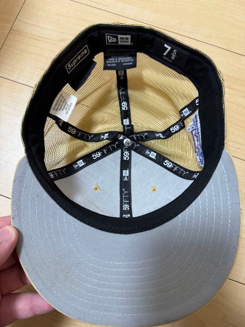 Supreme メッシュキャップ ベージュ 2024