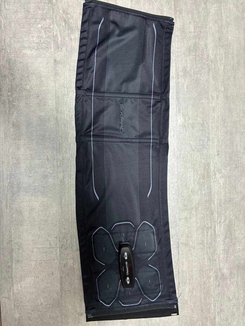 SIXPAD Powersuit Lite Mサイズ 収納ケース他備品完備
