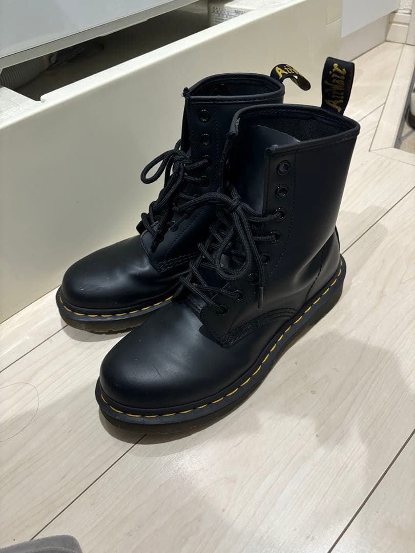 ドクターマーチン Dr.Martens 8ホール 23cm