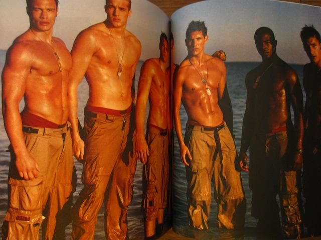 アート・デザイン・音楽 Abercrombie & Fitch SUMMER 2000