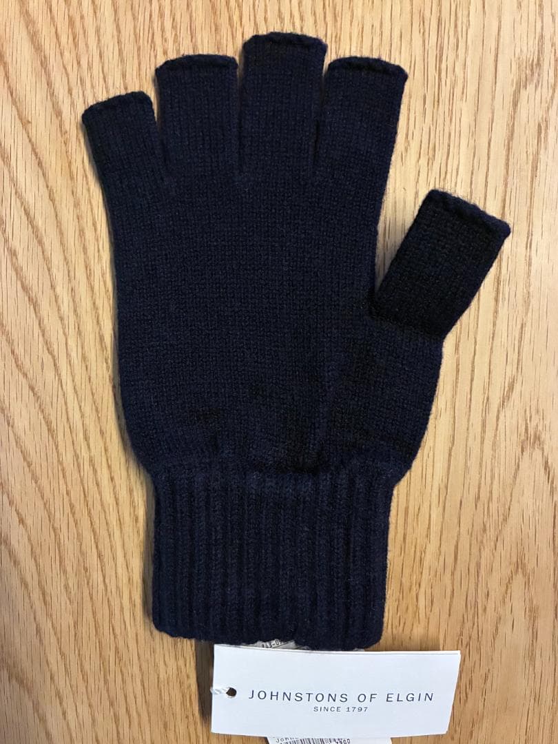 Johnstons of Elgin　ジョンストンズオブエルガン　カシミヤ手袋