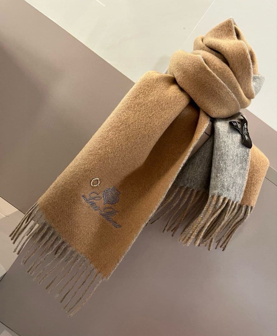 Loro Piana ロゴ刺繍 カシミヤマフラー