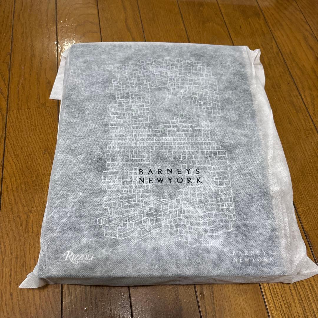 レア書籍 BARNEYS NEW YORK バーニーズニューヨーク