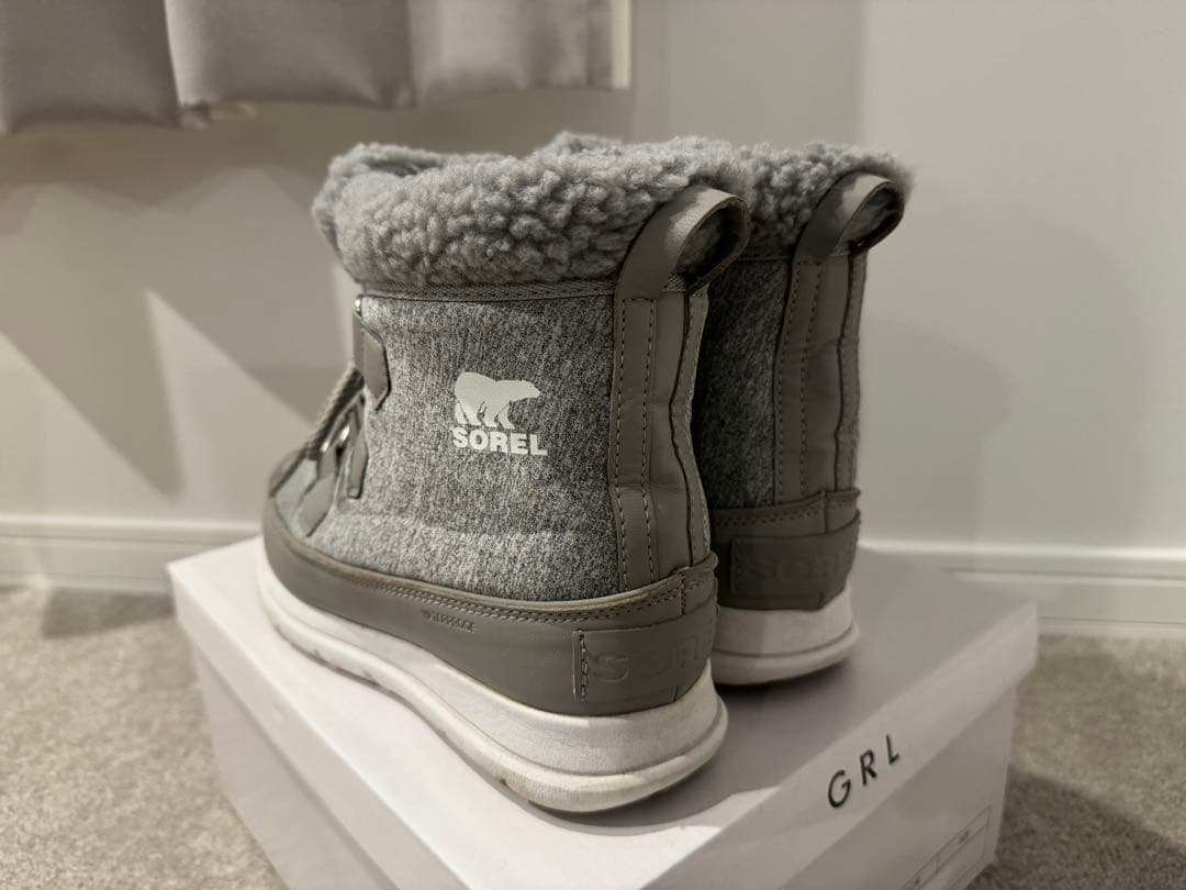 SOREL グレー 冬用ブーツ