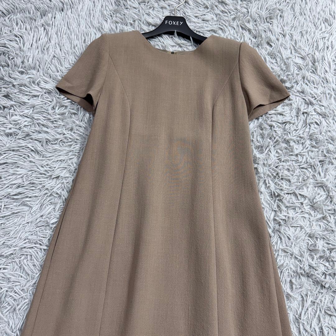 極美品✨定価13万 フォクシー フレンチカヌレドレス バックベルト 半袖 ひざ丈