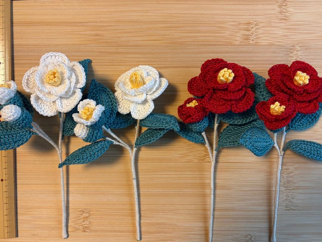 もなりん　ハンドメイド　あみぐるみ　椿　ミモザ　ユーカリ