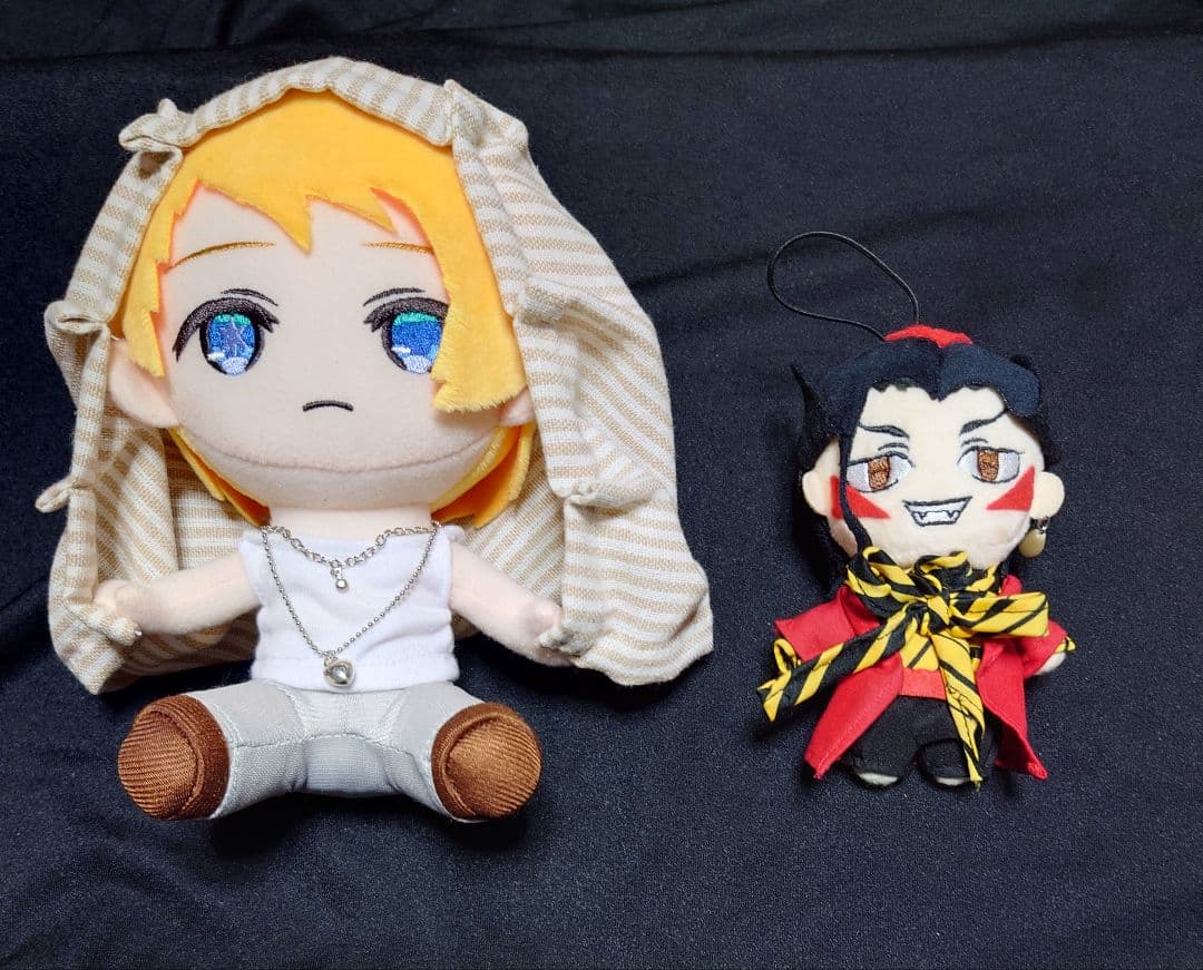 インドに行けなかったので服だけでもその気になったチビとカーテンチビトータル2体