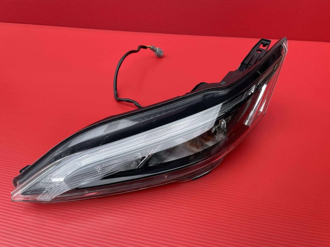前期 C27 セレナ 左ウィンカー 212-23719 LED 日産 純正