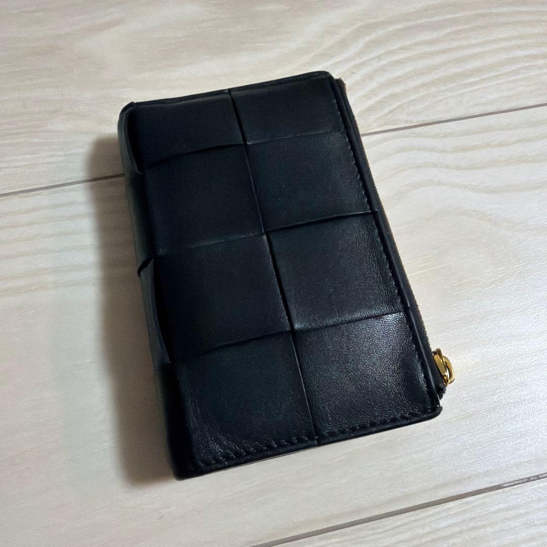 BOTTEGA VENETA カセット ミディアム 二つ折りウォレット