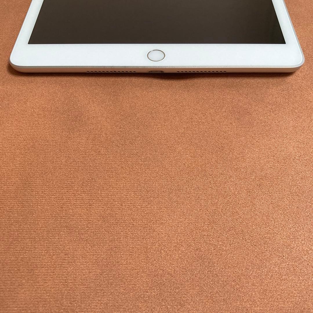 653【早い者勝ち】電池良好☆iPad8 第8世代 32GB WIFIモデル☆