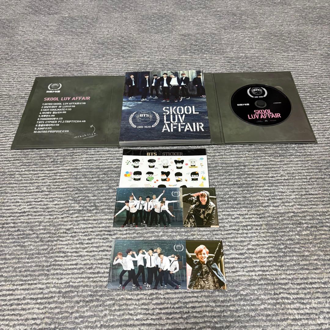 BTS アルバム まとめ売り BTS WORLD など トレカ付き