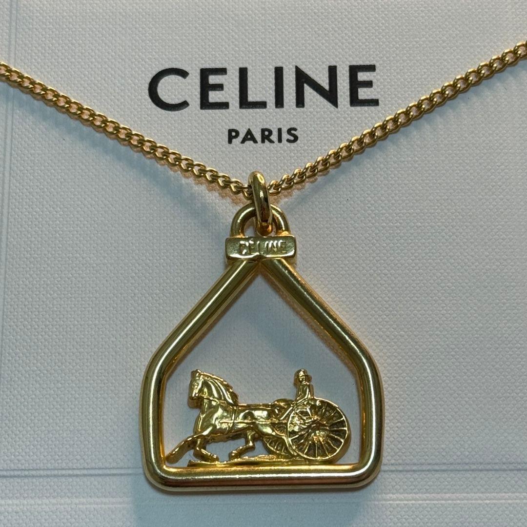 【極美品】CELINE セリーヌ 馬車ロゴ チャーム&ネックレス ゴールド