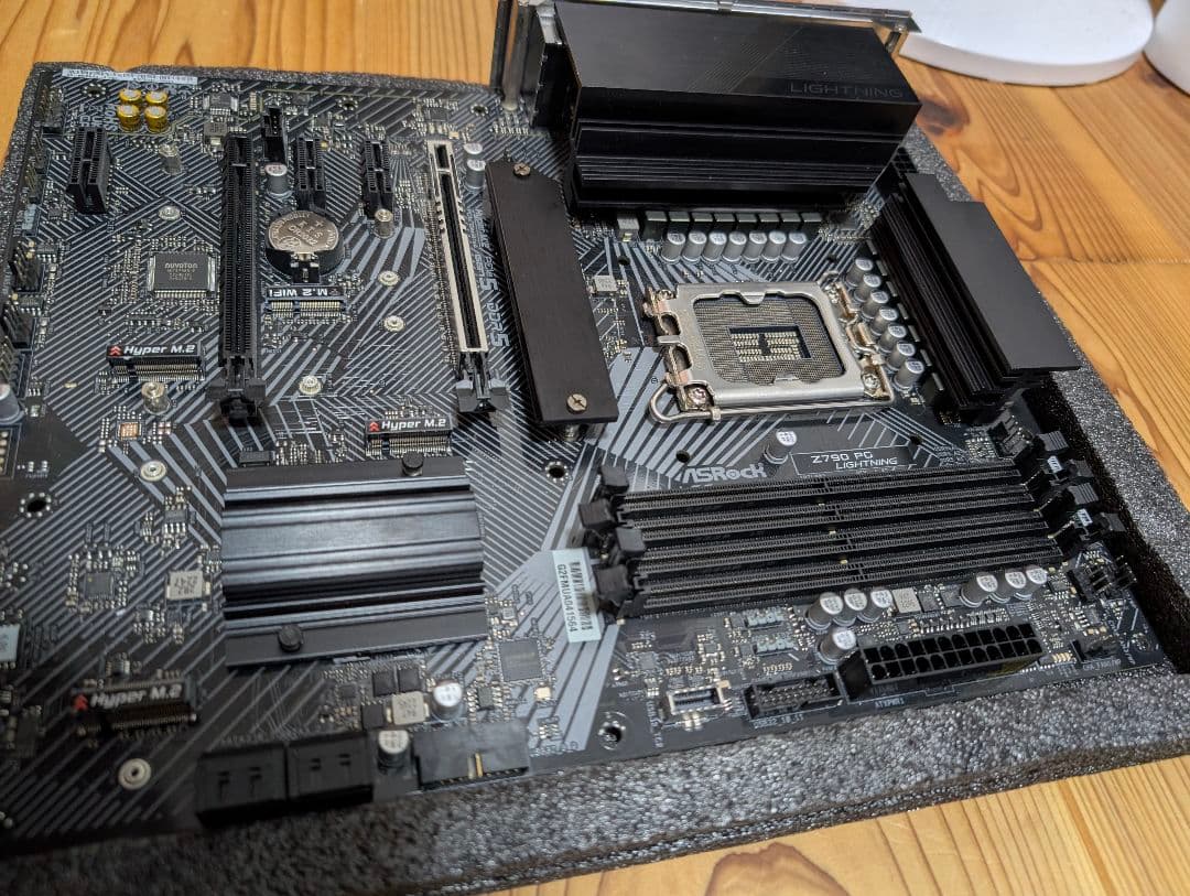 【最終値下げ】ASRock Z790 PG LIGHTNING