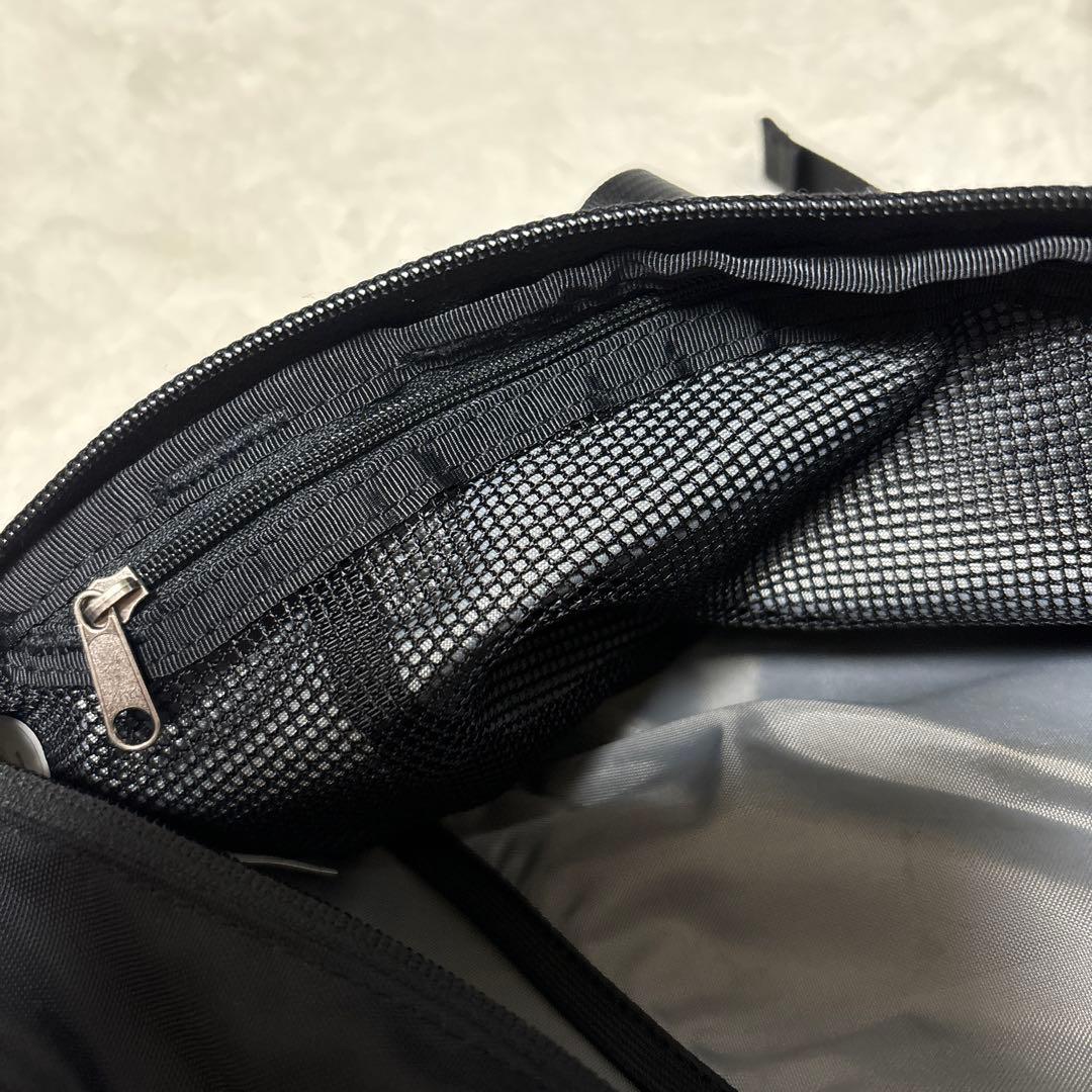 Patagonia パタゴニア　ボディバッグ