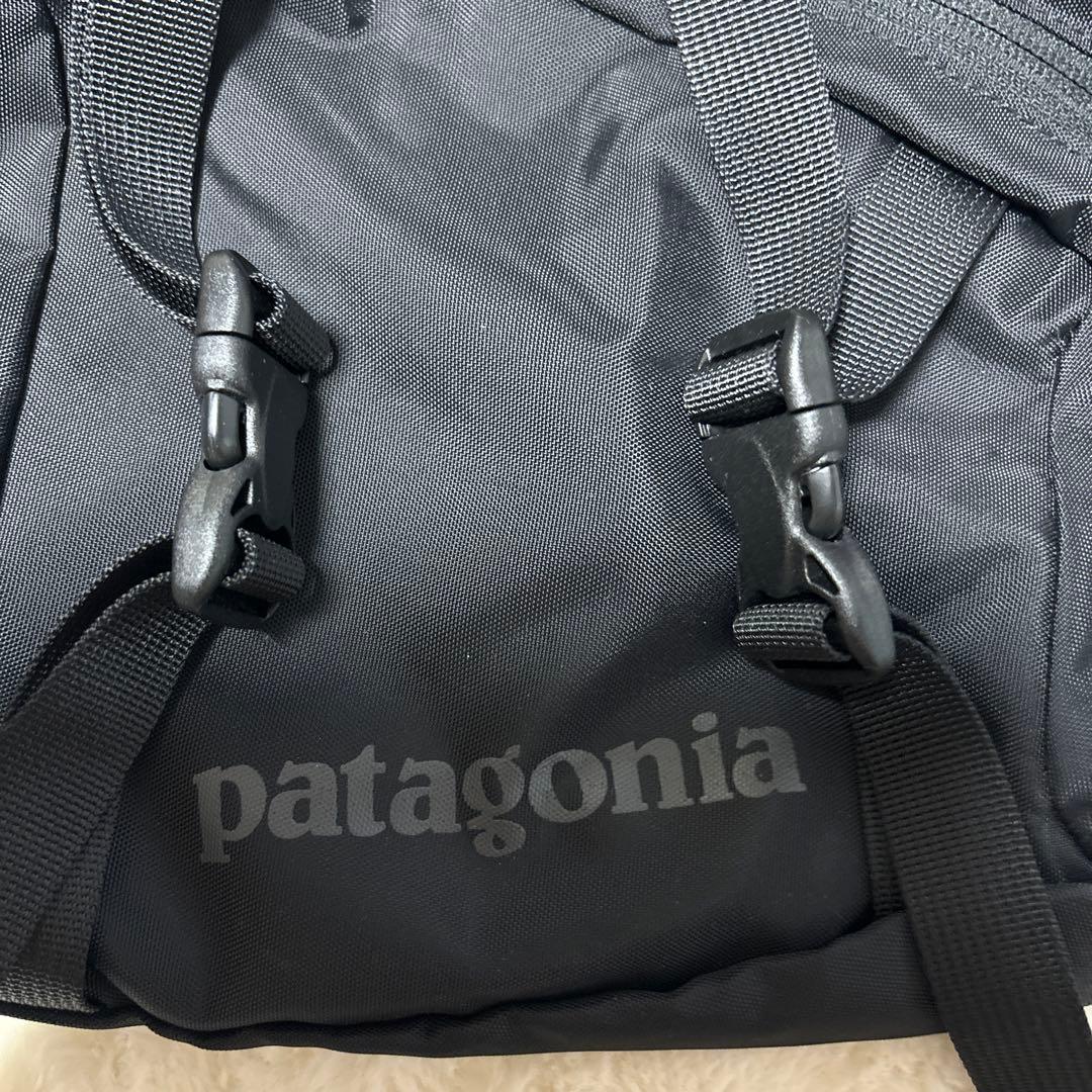 Patagonia パタゴニア　ボディバッグ