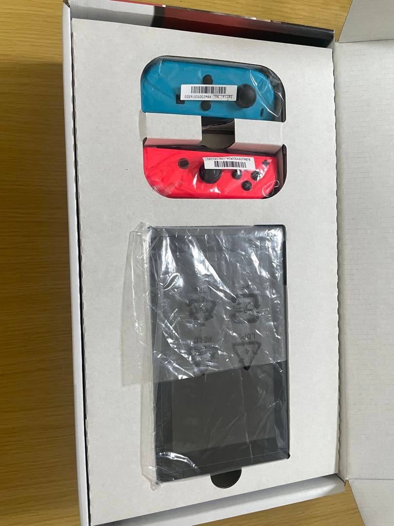 Nintendo Switch 本体 青/オレンジ Joy-Con付き　ジャンク