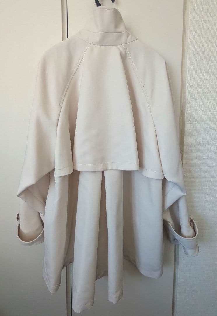 新品タグ付き　stola　スタンドカラートレンチコート