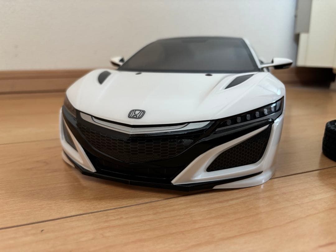 u*f様 【新品！】タミヤ NSX 工場塗装済ボディ ＆ タイヤ・ホイール セッ