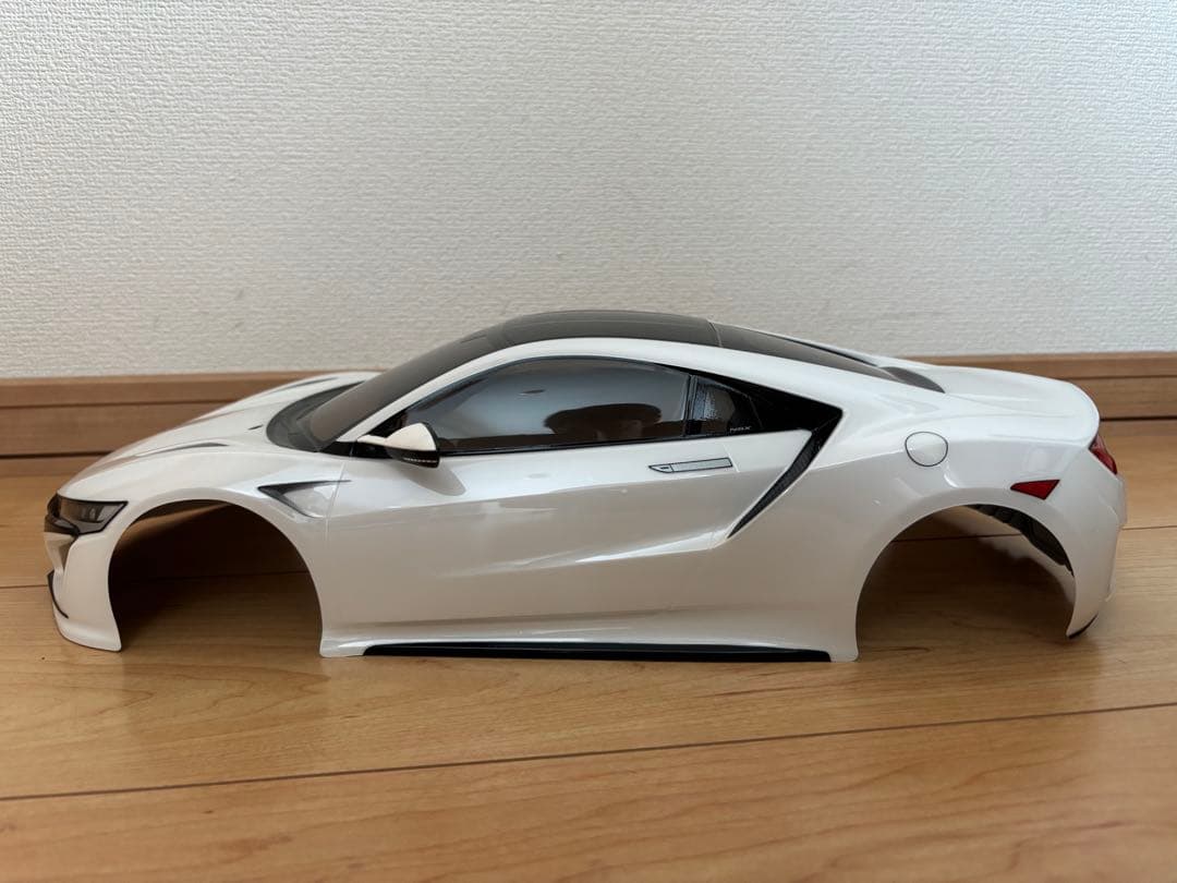 u*f様 【新品！】タミヤ NSX 工場塗装済ボディ ＆ タイヤ・ホイール セッ