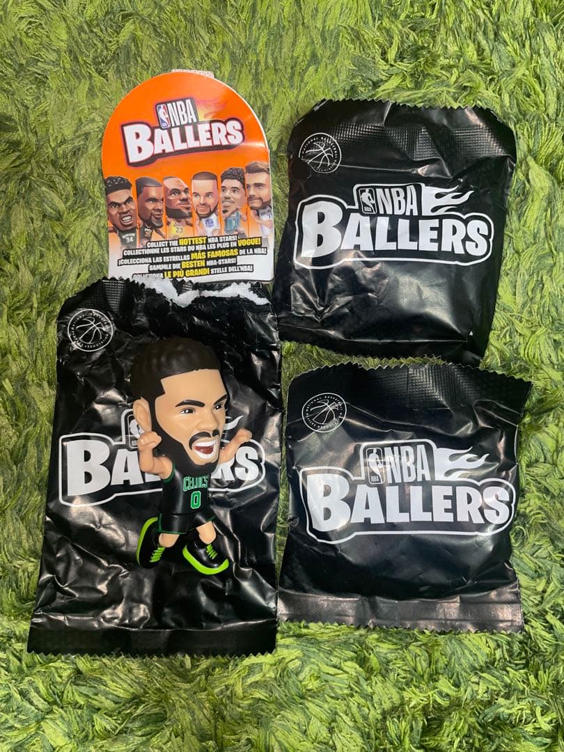 NBA BALLERS レアフィギュア4体セット