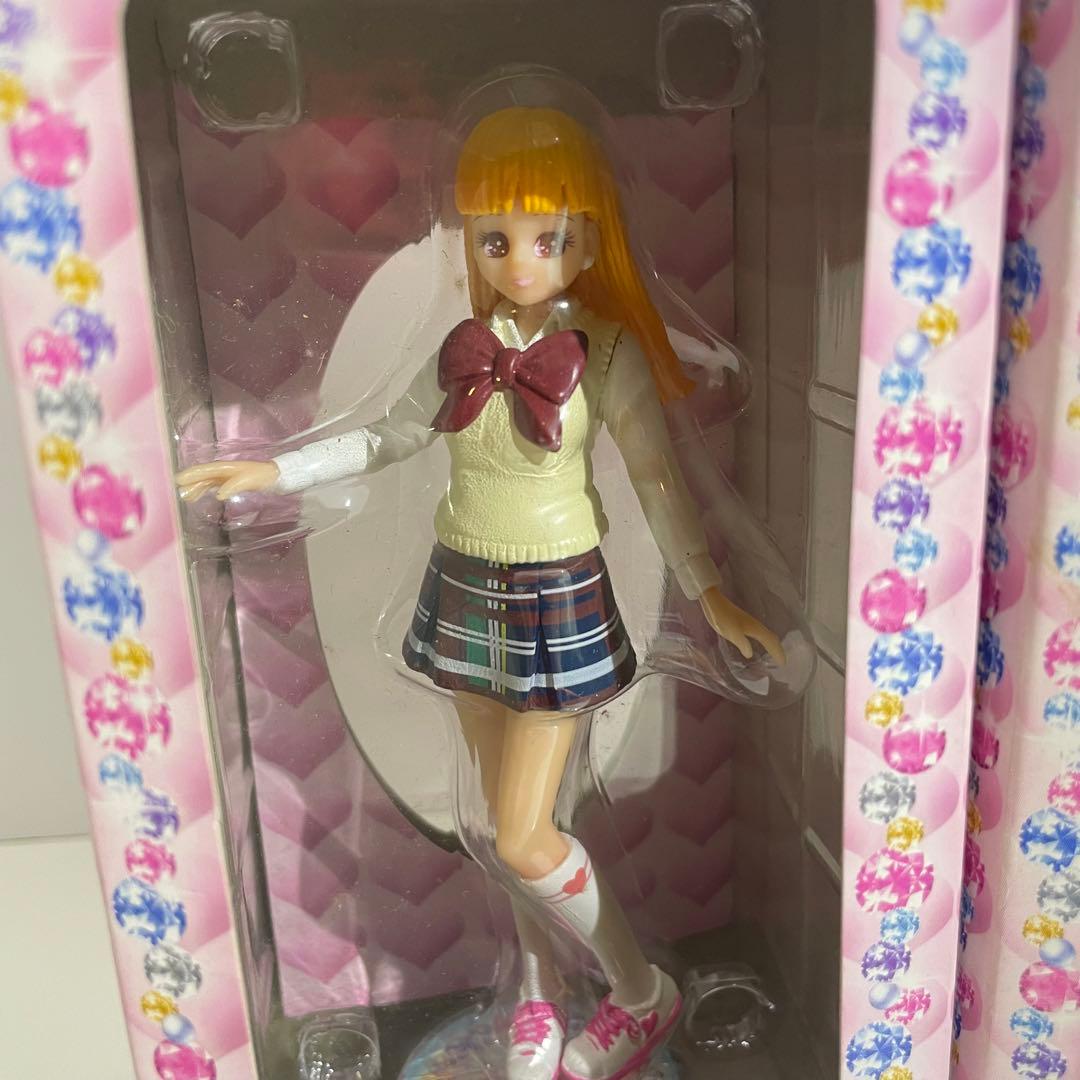 キラキラアイドルリカちゃん ドレスチェンジ セーラーガール スクールガール