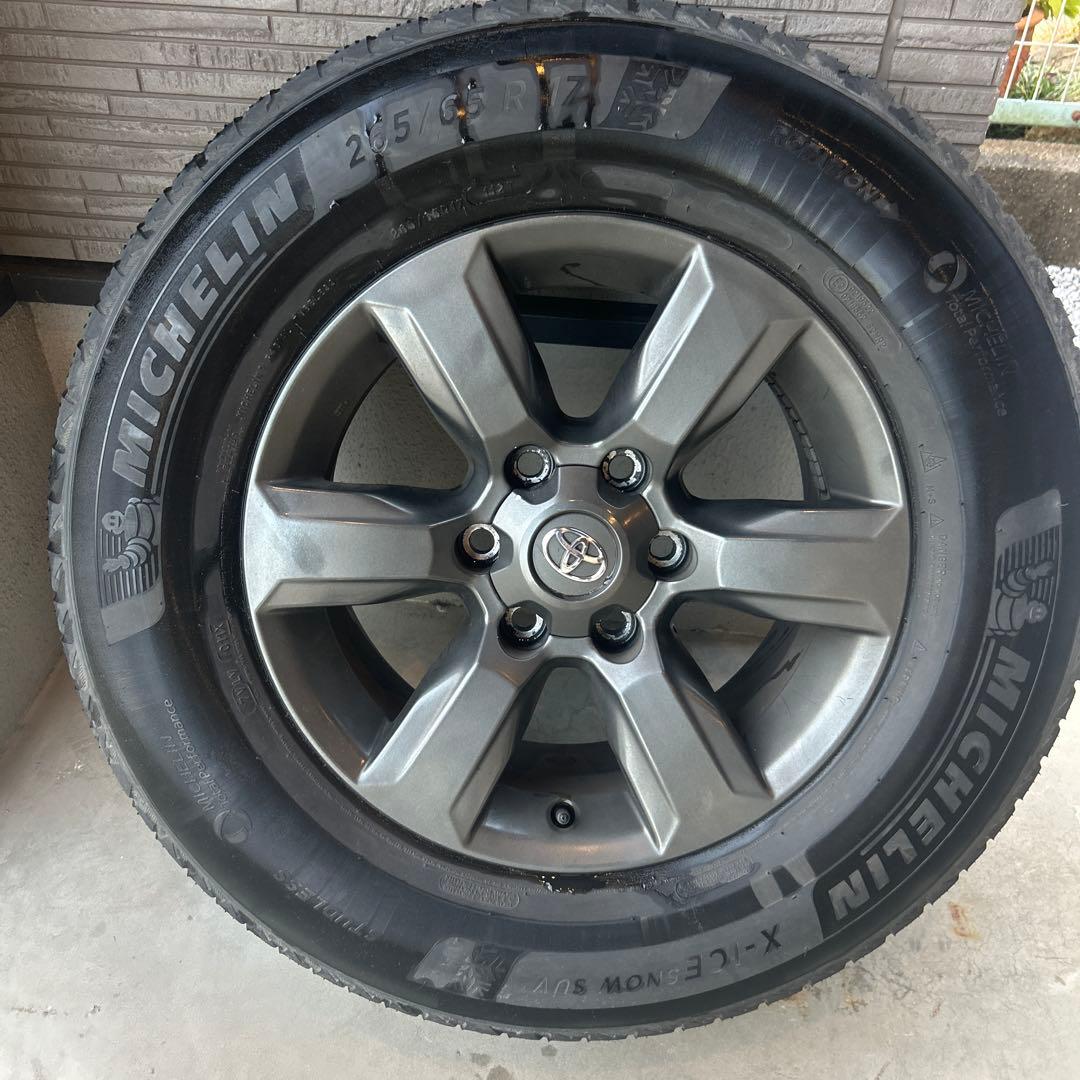 m*♡様 トヨタランドクルーザープラド 265/65 R17 スタッドレス　ガン