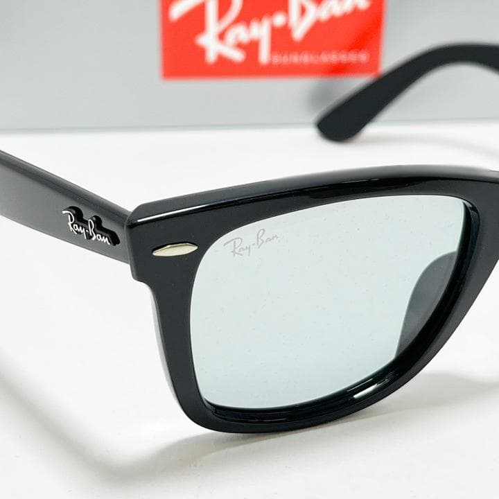 国内正規【RB2140F-601R5】新品 レイバン サングラス ライトグレー