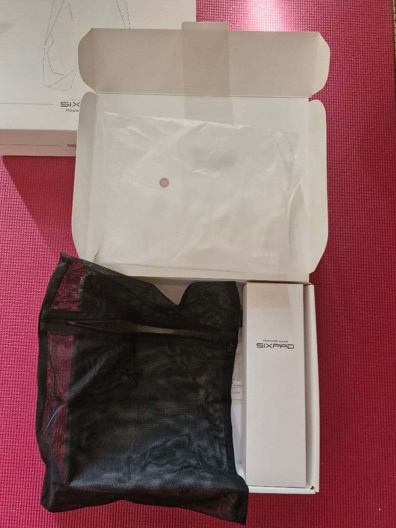 【値下げ】【美品】SIXPAD ヒップ&レッグ 女性用M