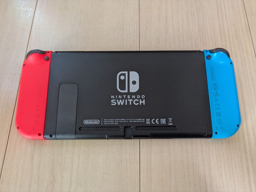 【美品、ケース付き】Nintendo Switch 本体