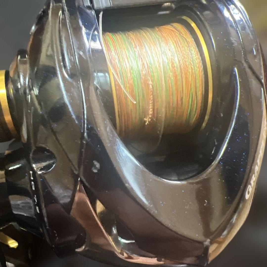 Grappler B B200HG ベイトリール R