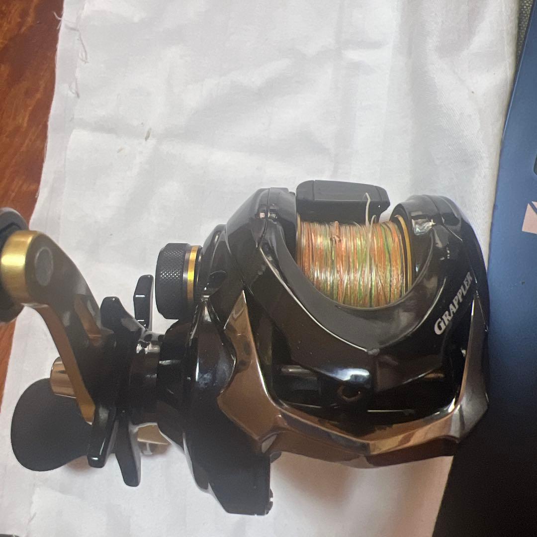 Grappler B B200HG ベイトリール R