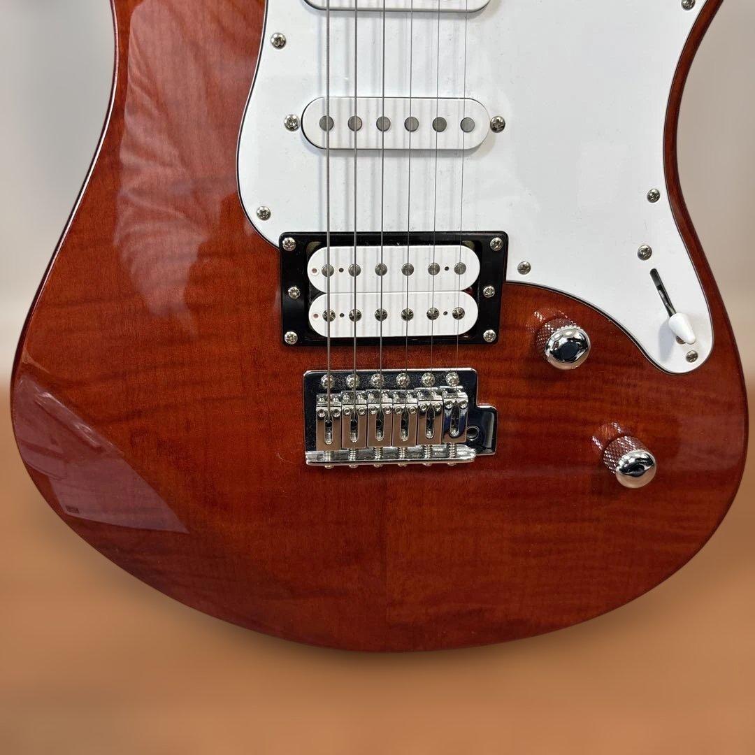 ヤマハ　エレキギター　PACIFICA 212VFM ケース・説明書付属